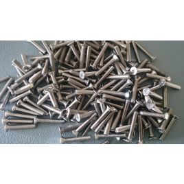 Metaalschroef RVS A2 - M5x30 mm.