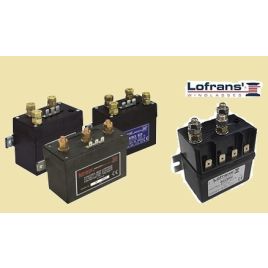 71792 3-polige relaisbox 24V 1700-2300W.