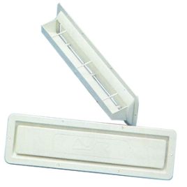 006755 Ventilatierooster inbouw kunststof, wit. Inbouwmaat: 385x90 mm.