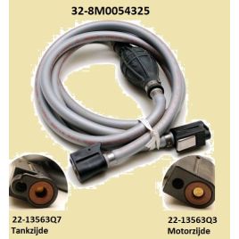 8M0054325 Quicksilver brandstofslang 2,40. 1x #22-13563Q3 + 1x 22-13563Q7.