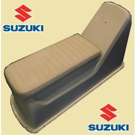 011033JS Suzuki jockeyseat zonder stuurinrichting.